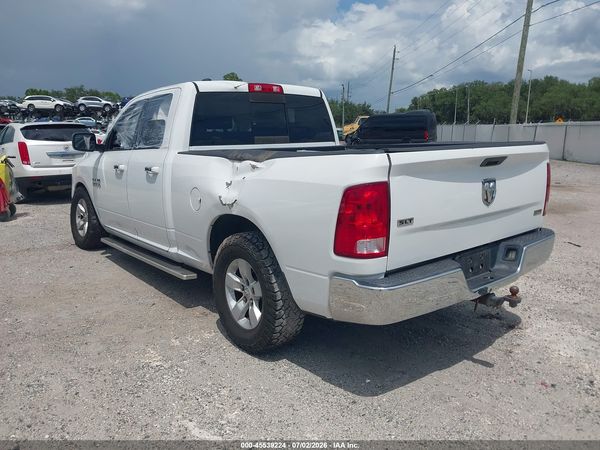 2016 RAM 1500 SLT