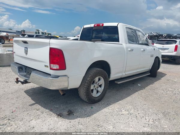 2016 RAM 1500 SLT