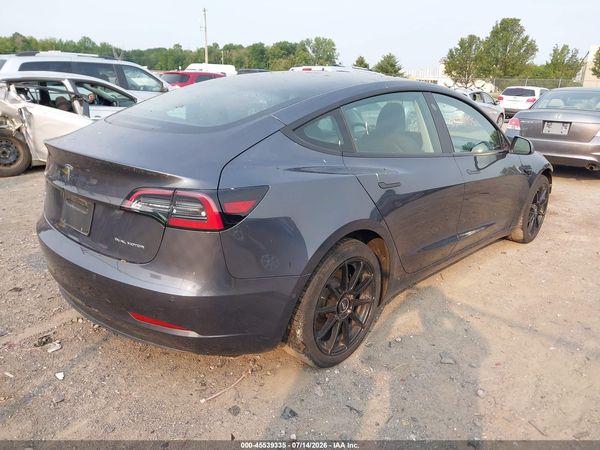 2022 TESLA MODEL 3