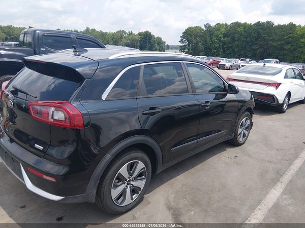 2018 KIA NIRO LX