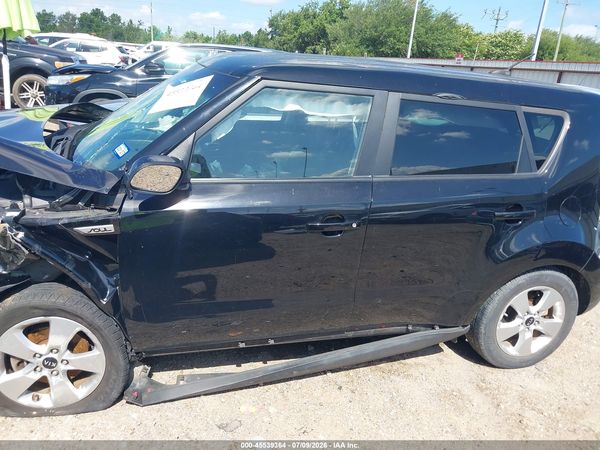 2018 KIA SOUL Base