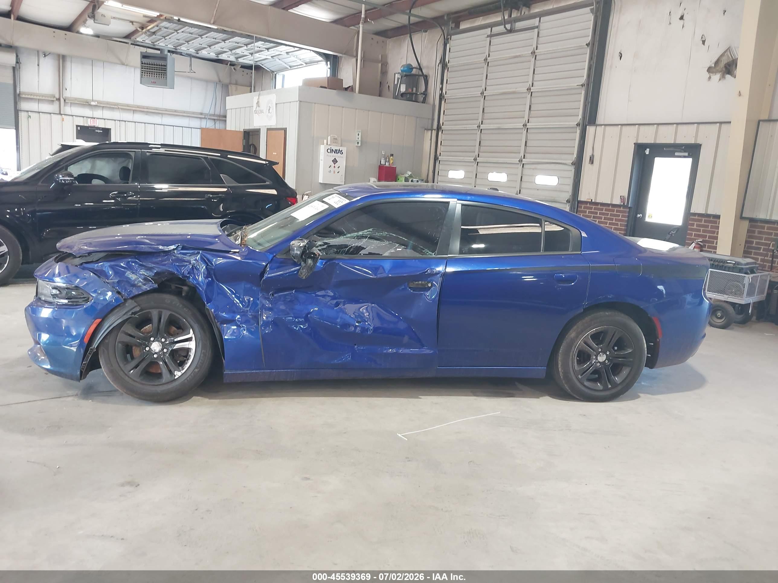 2020 DODGE CHARGER SXT RWD