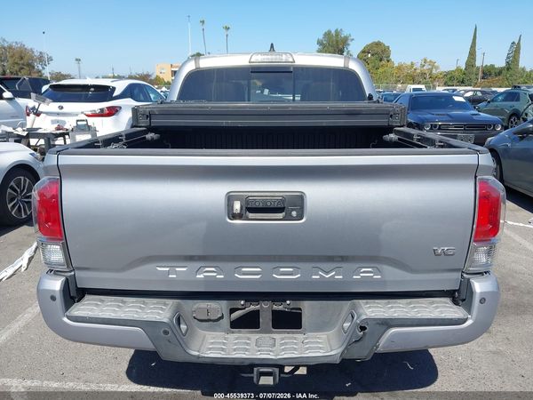 2017 TOYOTA TACOMA LIMITED