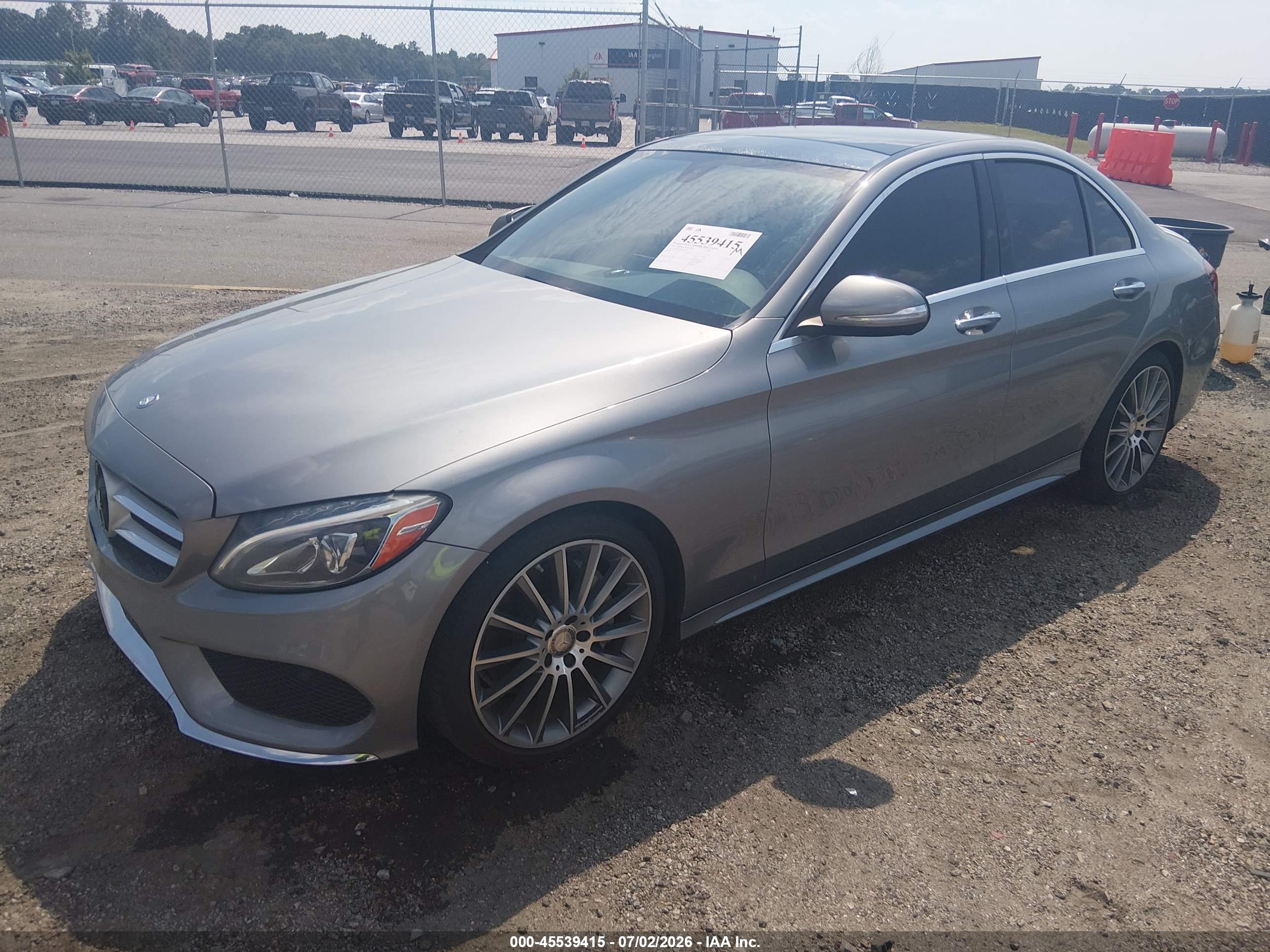 2015 MERCEDES-BENZ C 300 SPORT