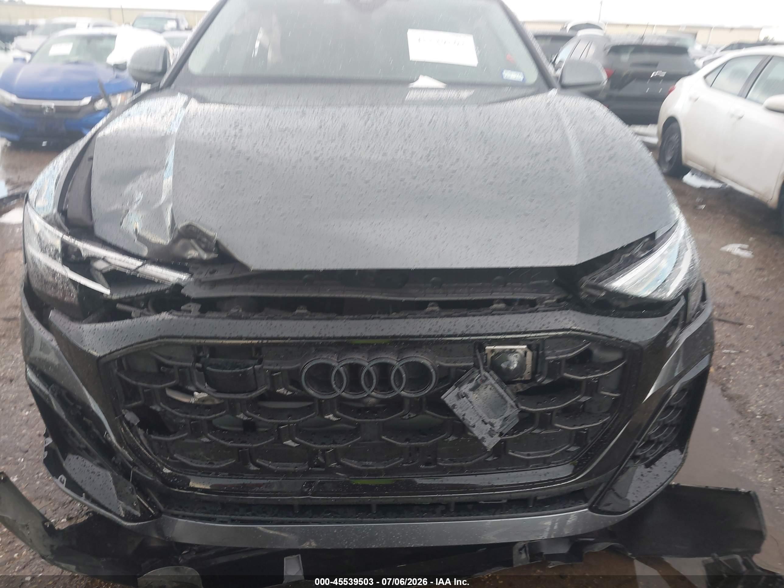 2025 AUDI Q8