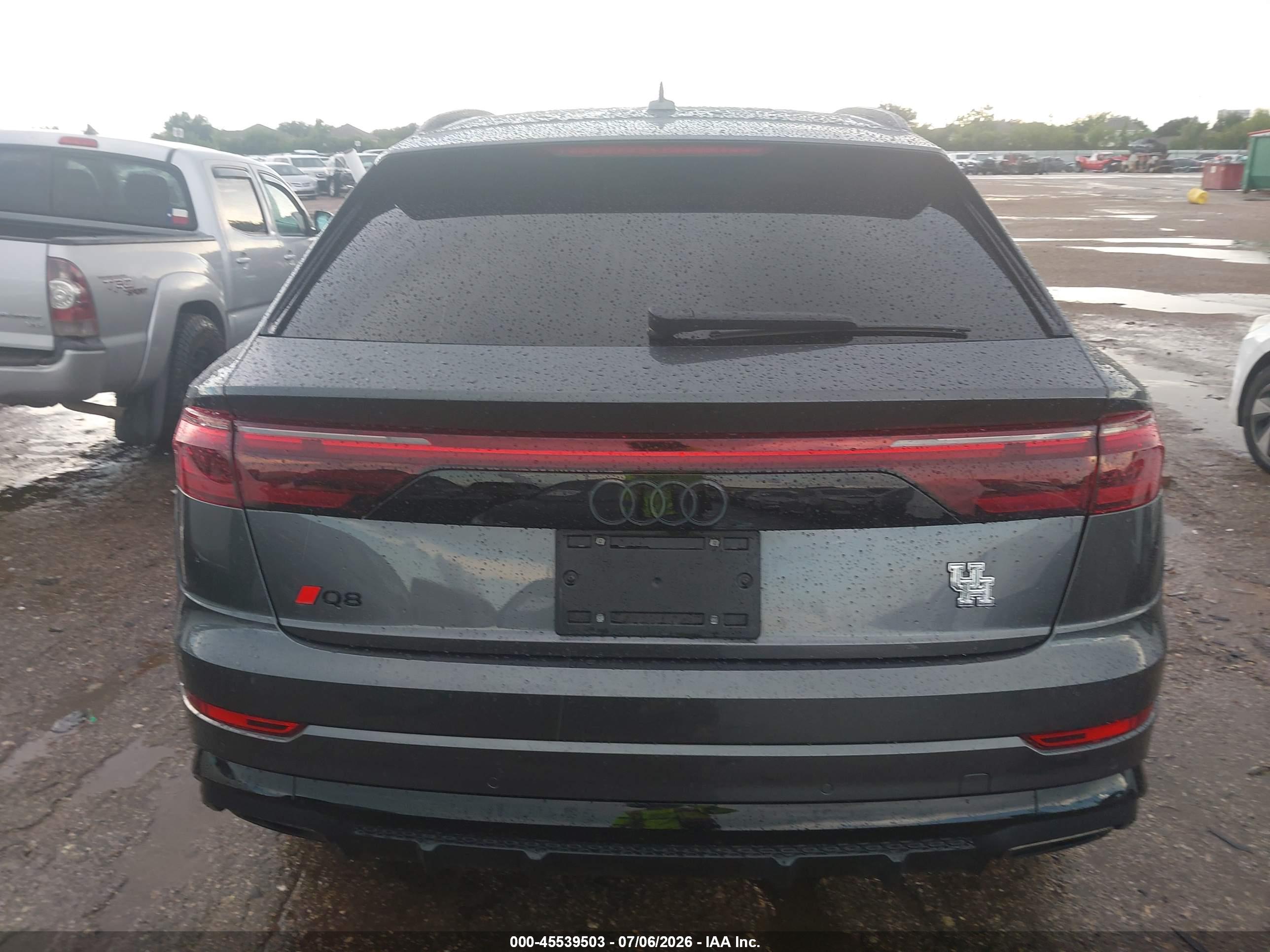 2025 AUDI Q8