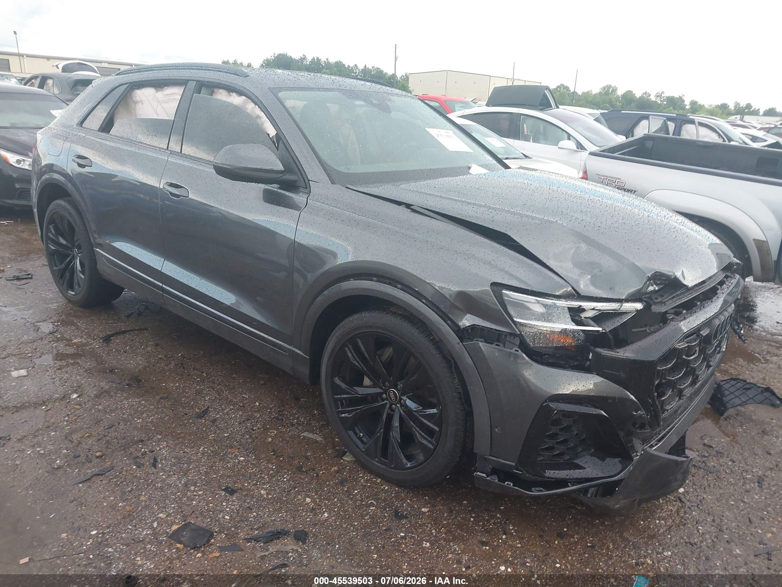2025 AUDI Q8