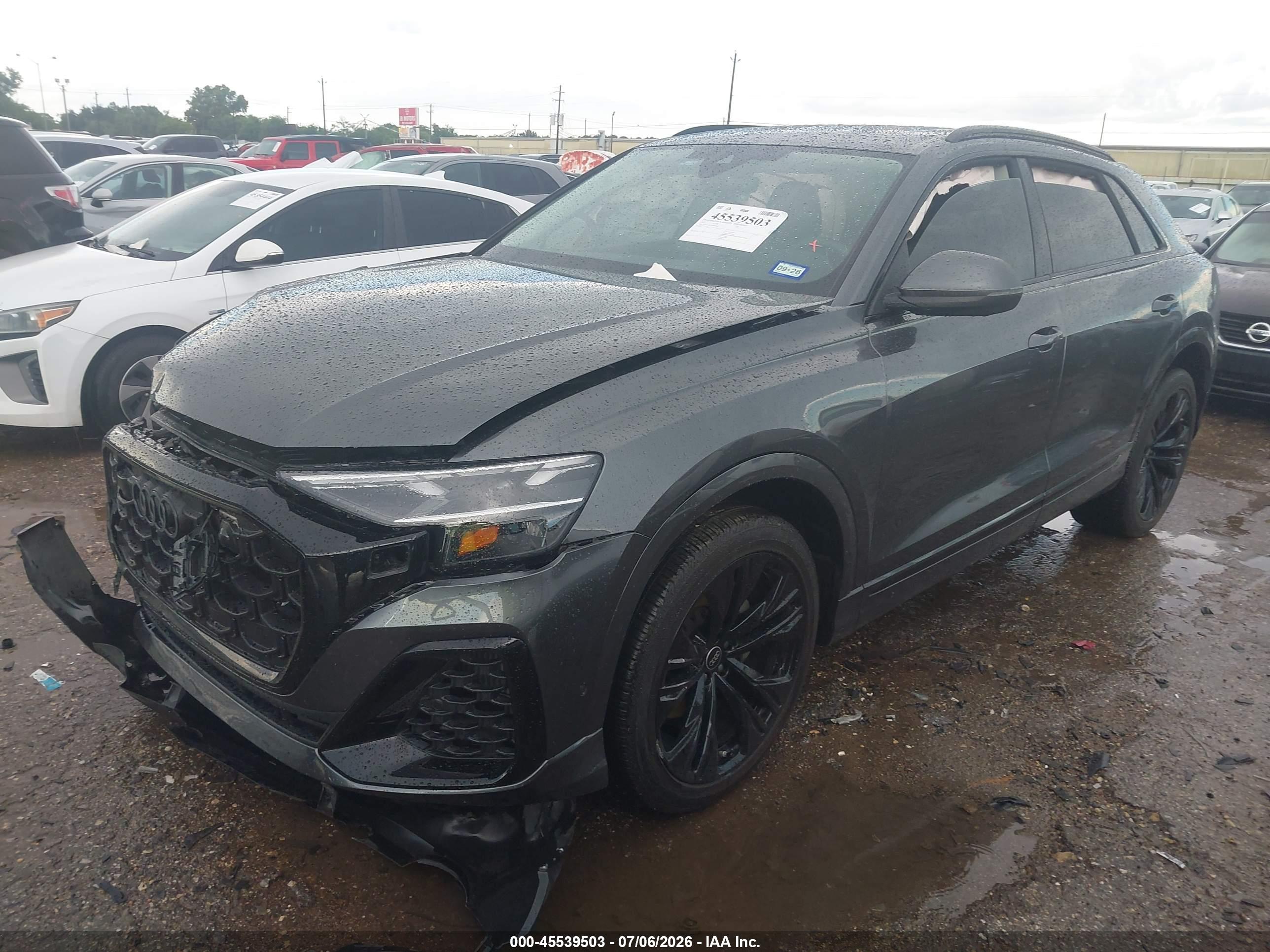 2025 AUDI Q8