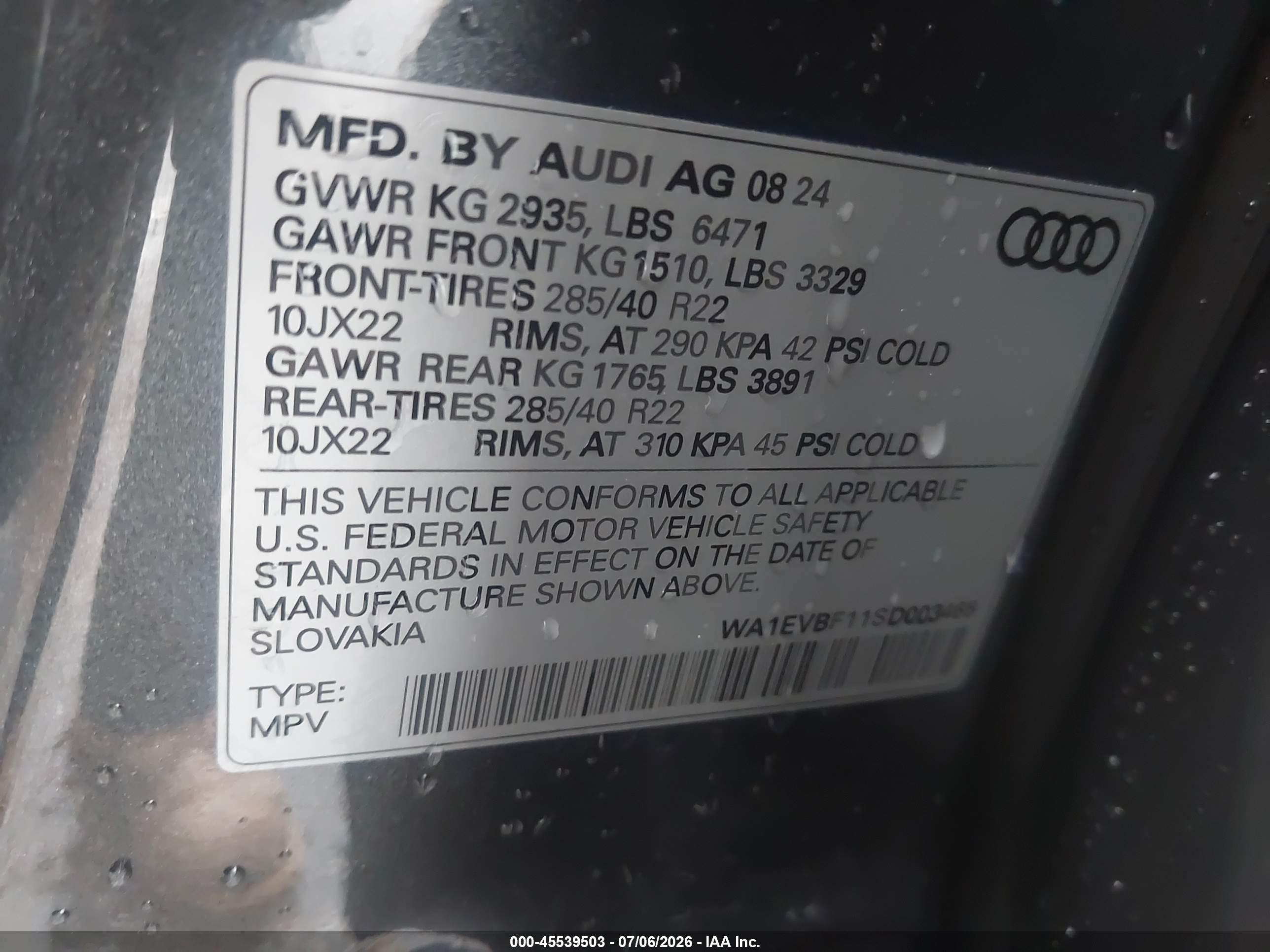 2025 AUDI Q8