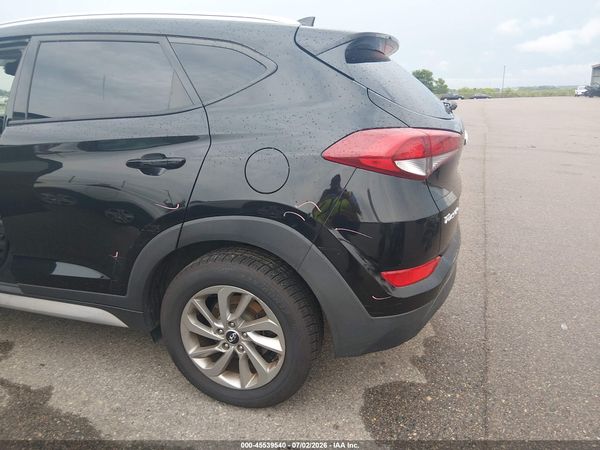 2017 HYUNDAI TUCSON SE PLUS