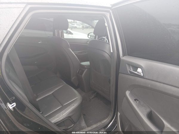 2017 HYUNDAI TUCSON SE PLUS