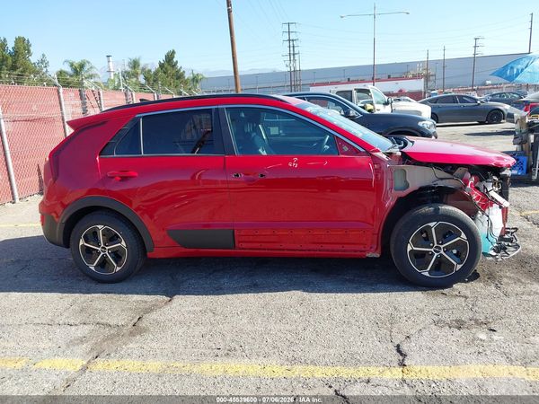 2025 KIA NIRO EX