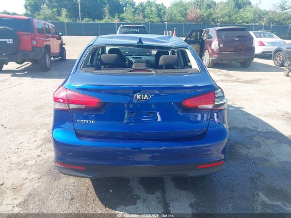2017 KIA FORTE LX