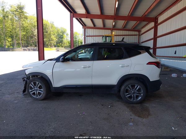 2021 KIA SELTOS S