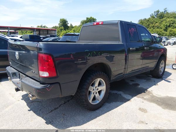 2017 RAM 1500 EXPRESS  4X4 6'4 BOX