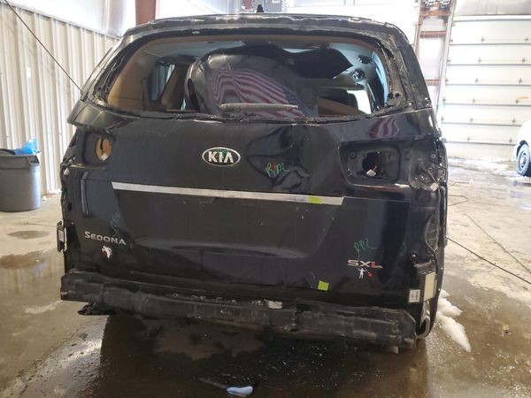 2015 KIA SEDONA