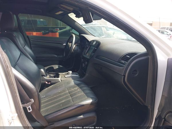 2016 CHRYSLER 300 300S — I5