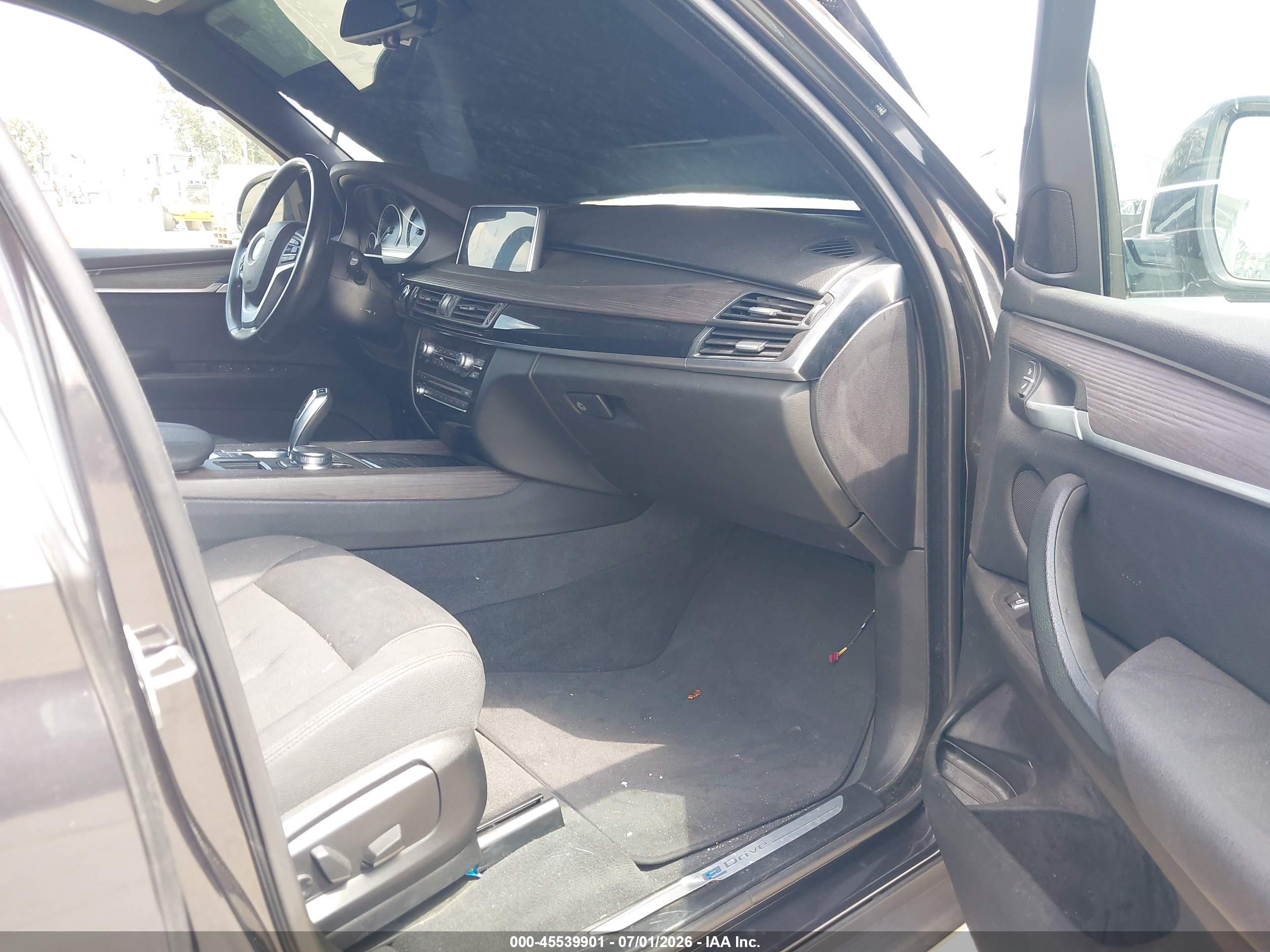 2017 BMW X5 EDRIVE xDrive40e