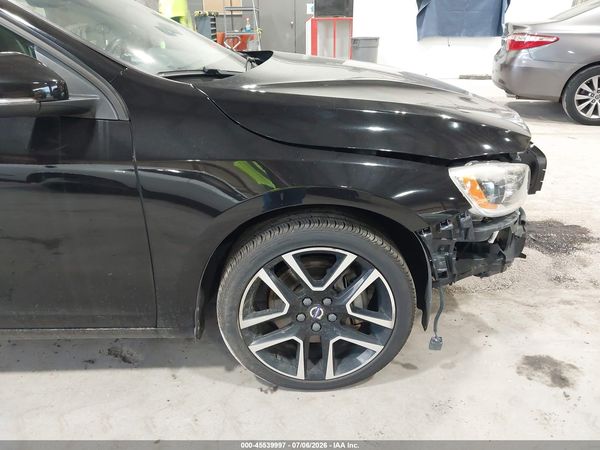 2018 VOLVO S60 T5 DYNAMIC