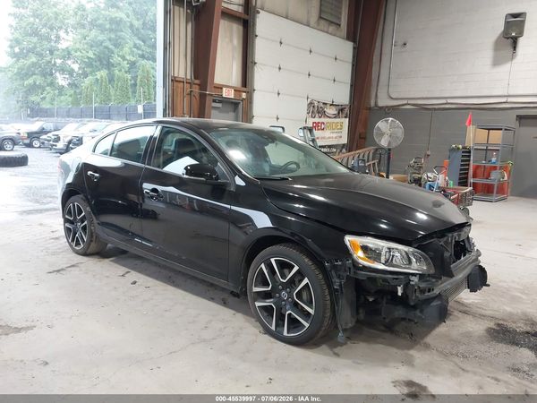 2018 VOLVO S60 T5 DYNAMIC