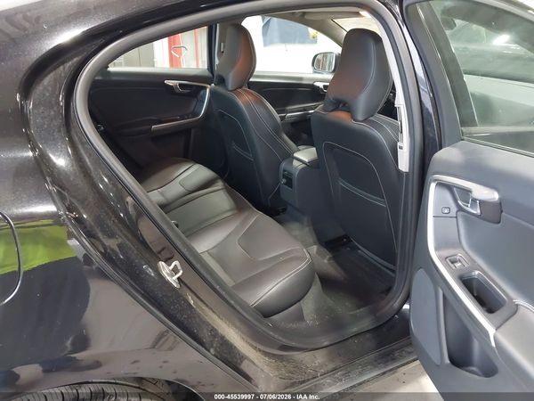 2018 VOLVO S60 T5 DYNAMIC