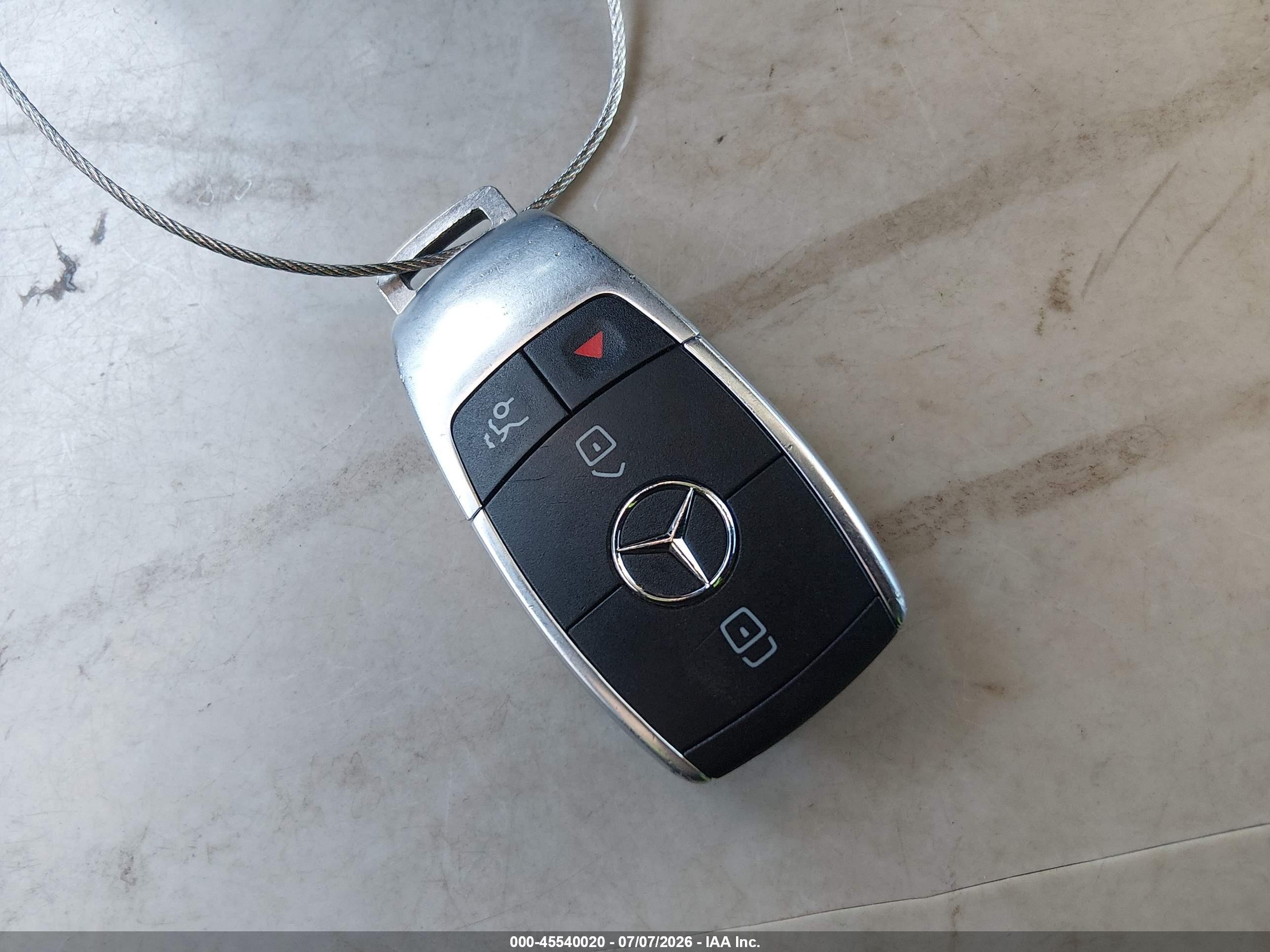 2019 MERCEDES-BENZ C 300 C300