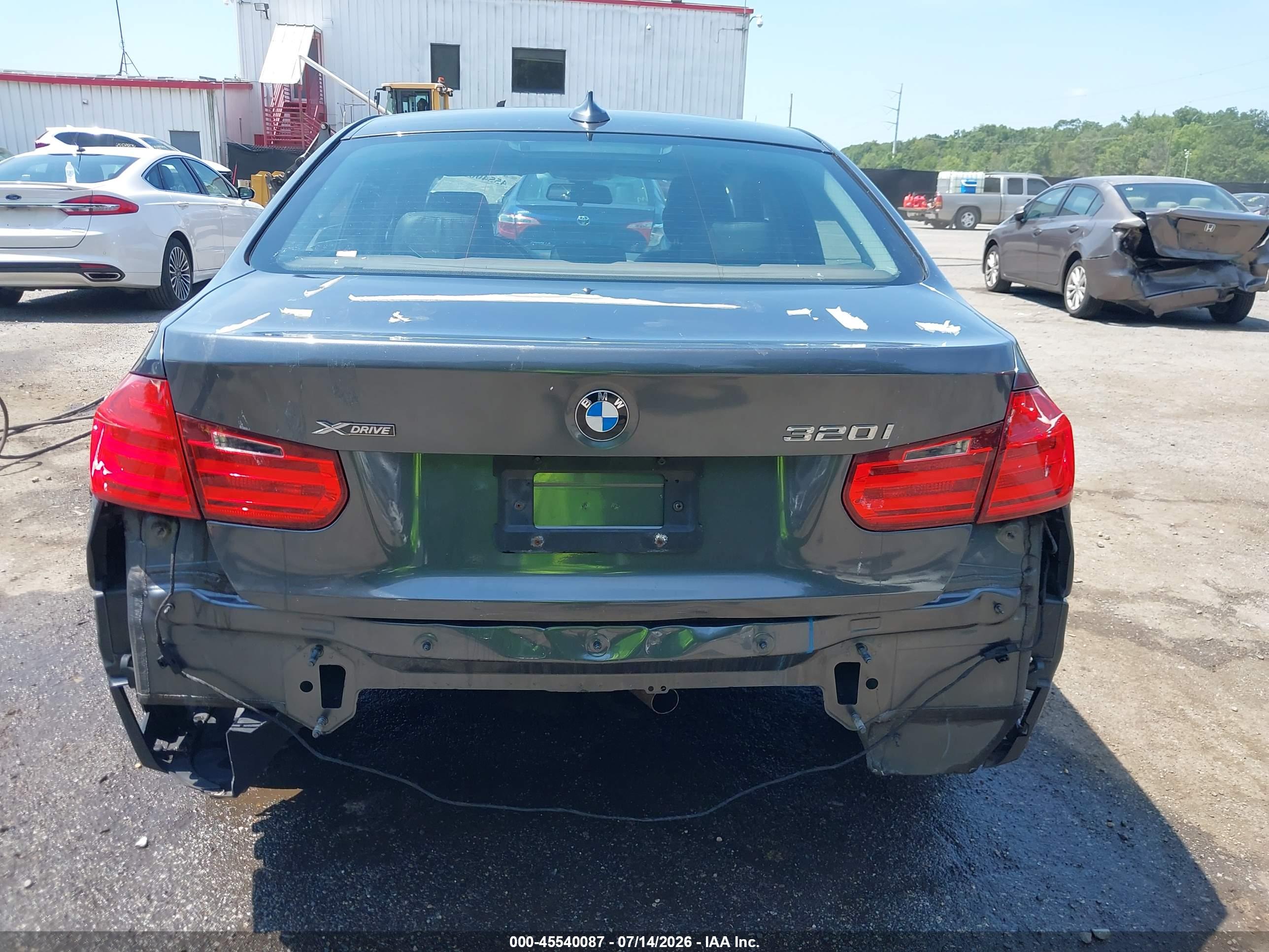 2014 BMW 320I XDRIVE
