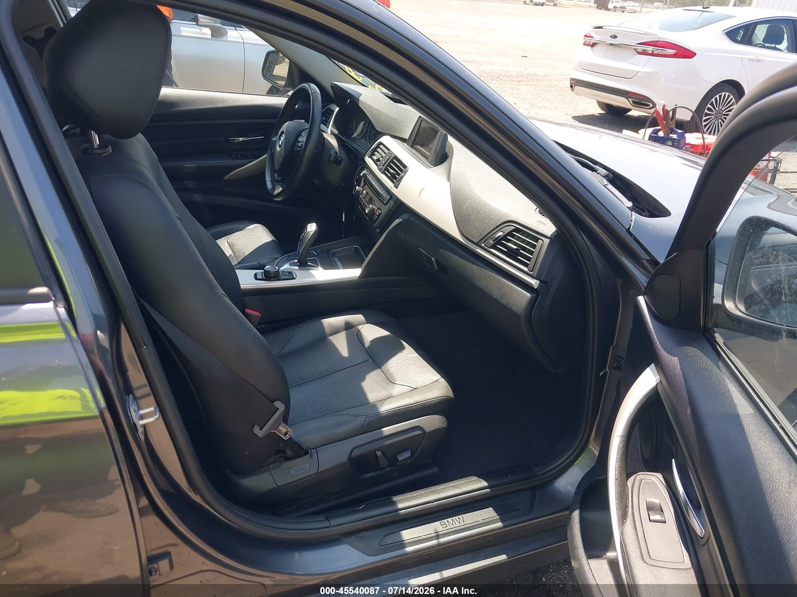 2014 BMW 320I XDRIVE