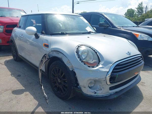 2017 MINI HARDTOP COOPER