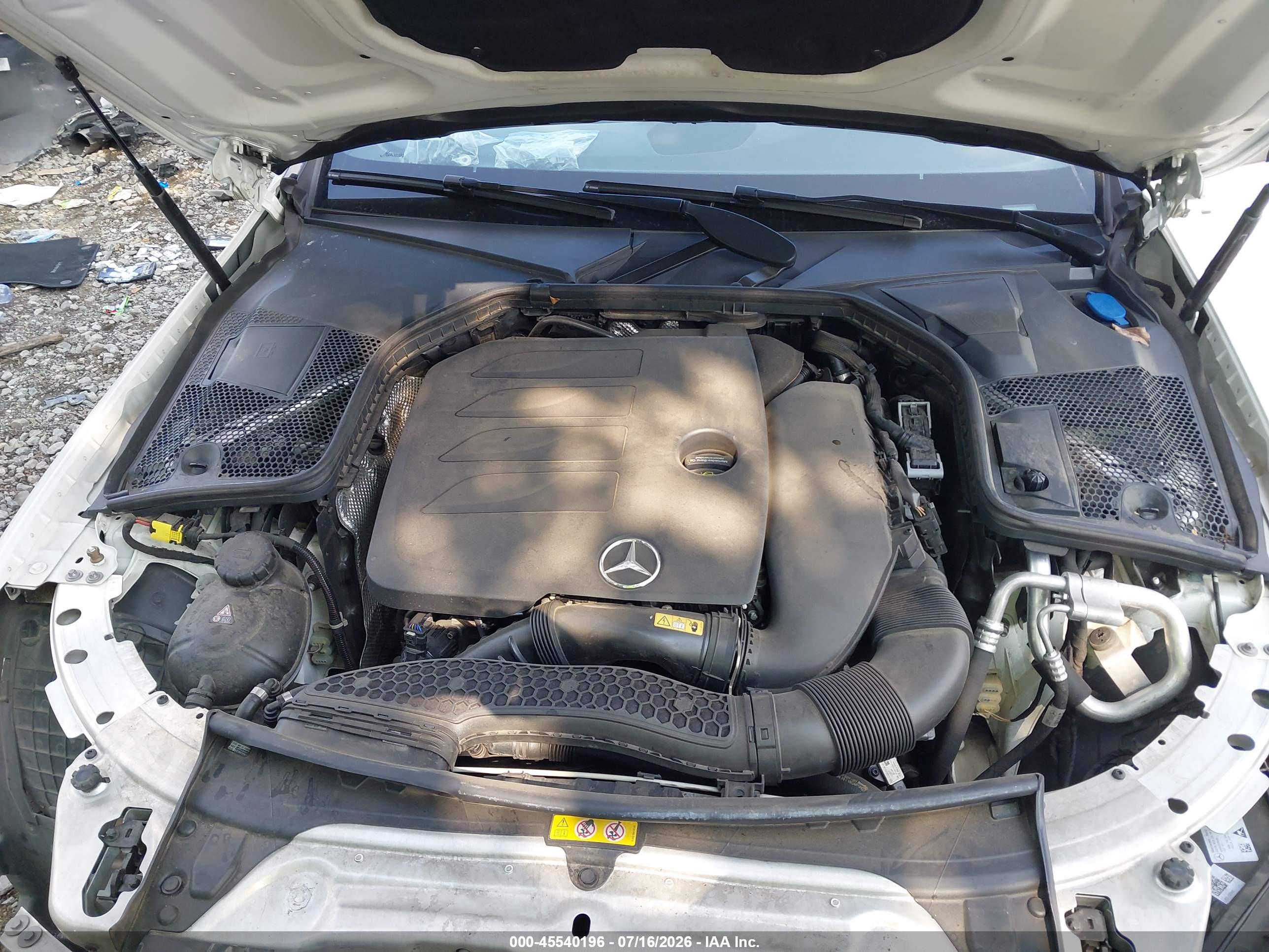 2022 MERCEDES-BENZ C300