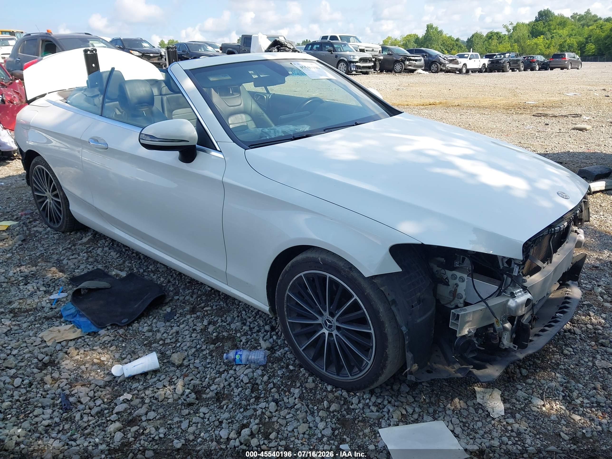 2022 MERCEDES-BENZ C300