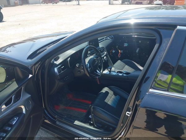2020 GENESIS G70 3.3T RWD