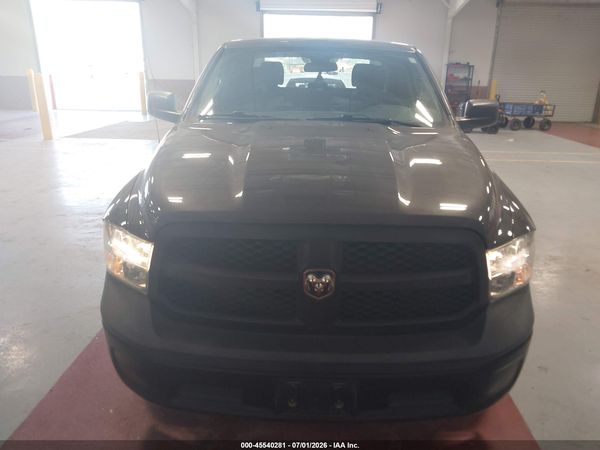 2018 RAM 1500 TRADESMAN  4X2 5'7 BOX