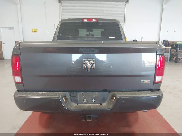 2018 RAM 1500 TRADESMAN  4X2 5'7 BOX