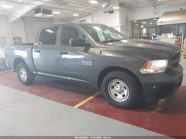 2018 RAM 1500 TRADESMAN  4X2 5'7 BOX
