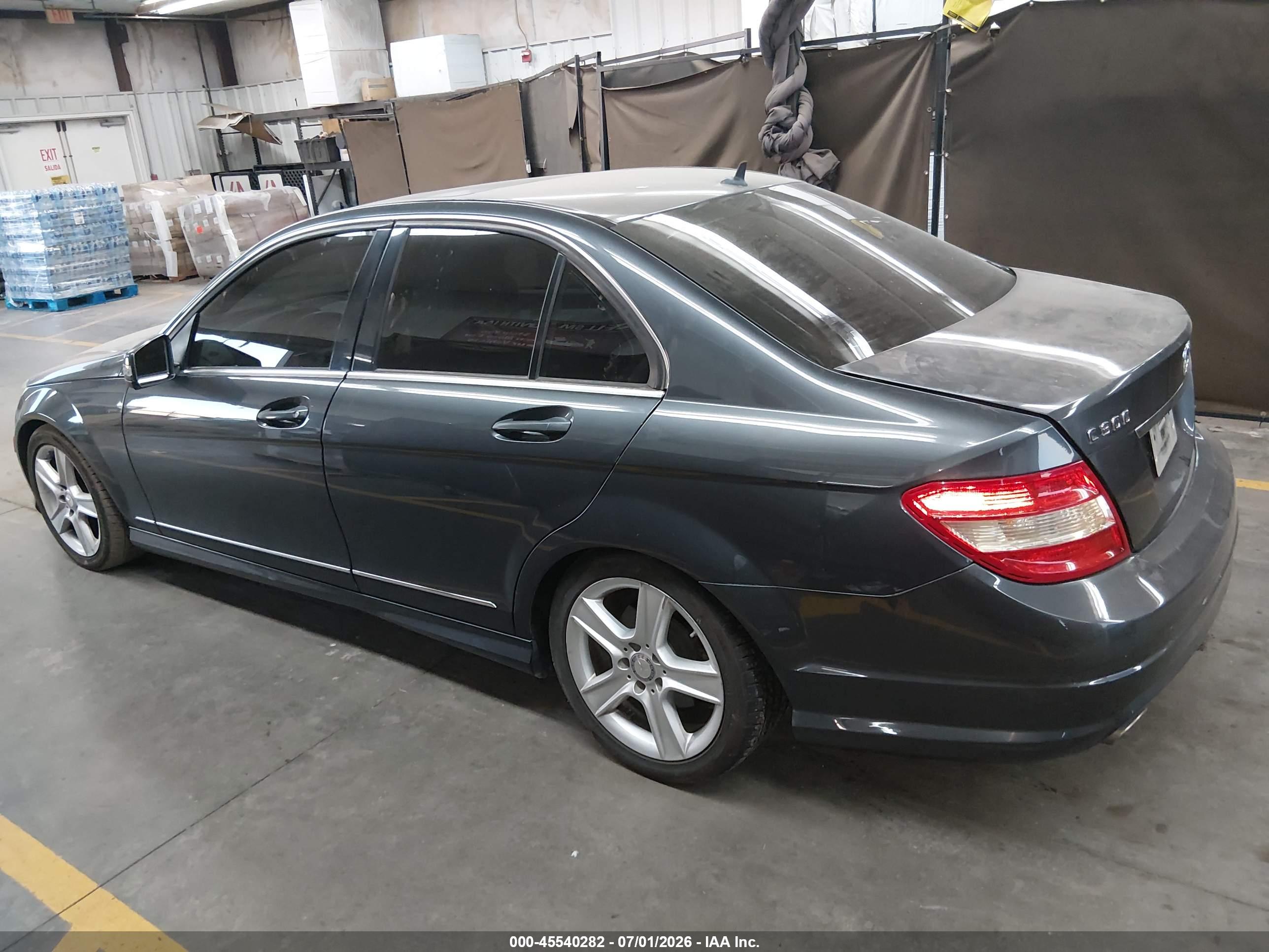 2011 MERCEDES-BENZ C 300 C300