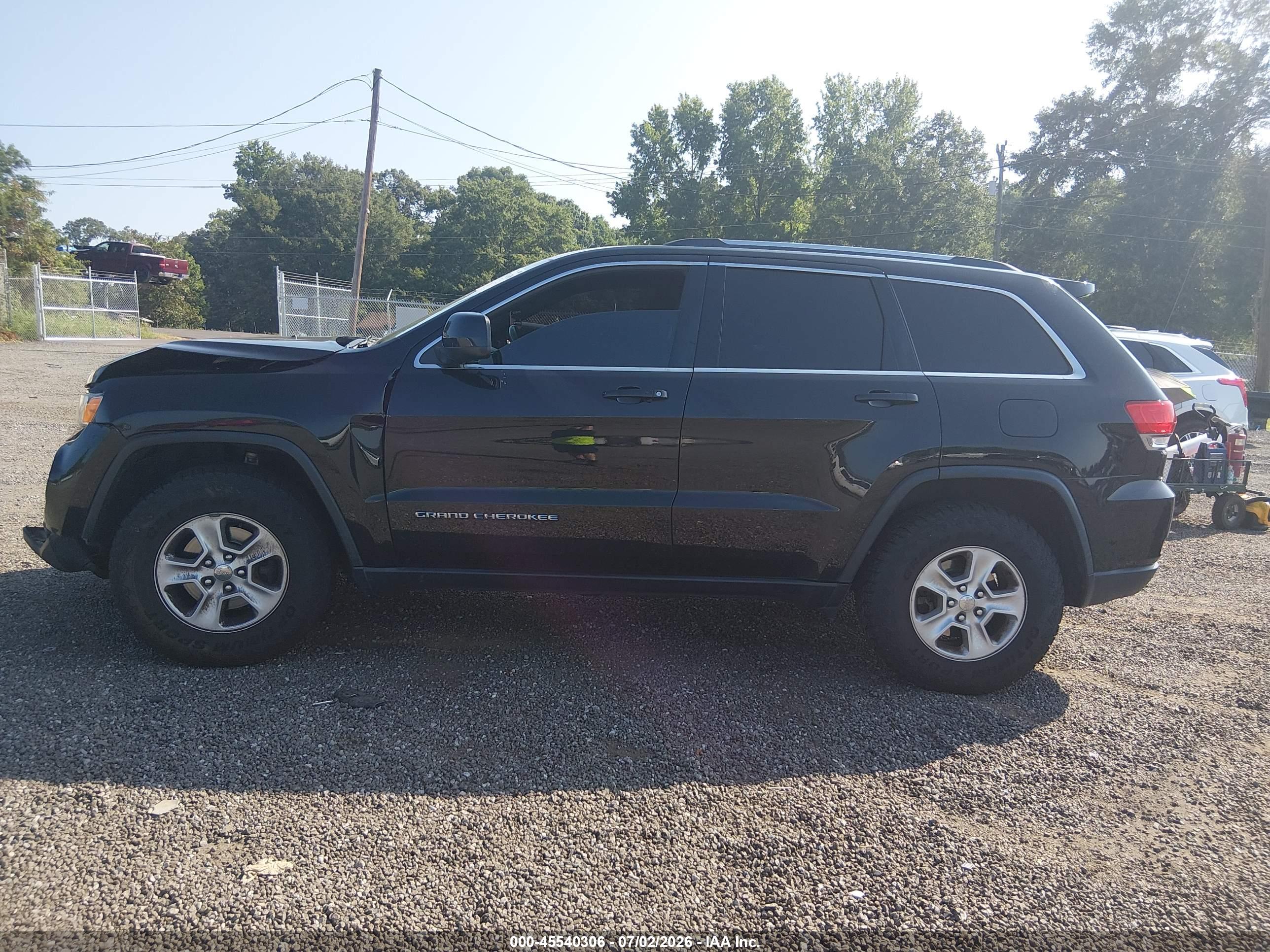 2016 JEEP GRAND CHEROKEE LAREDO 4X4