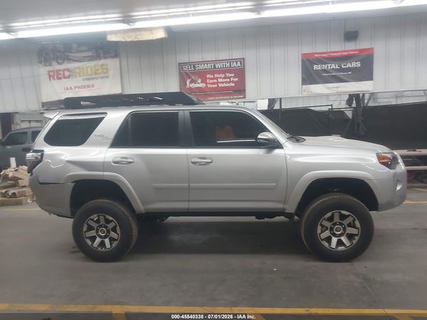 2024 TOYOTA 4RUNNER TRD OFF ROAD PREMIUM