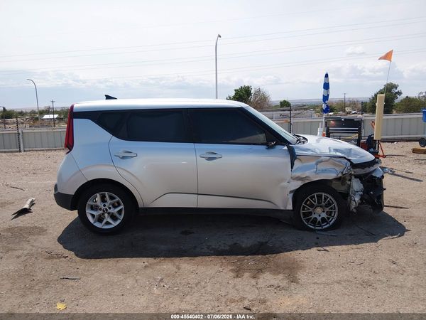 2020 KIA SOUL S