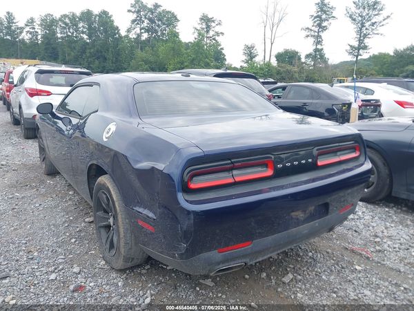 2015 DODGE CHALLENGER SXT