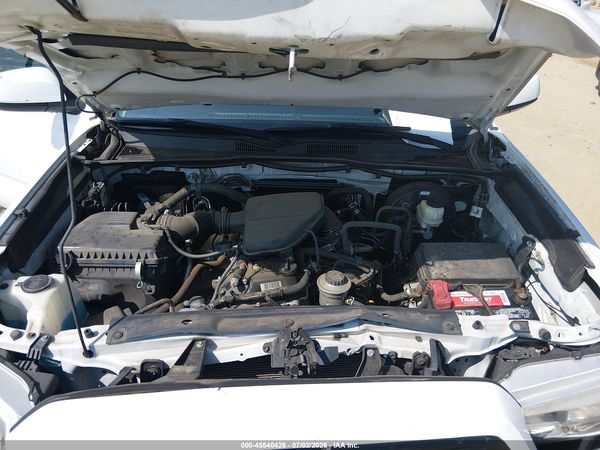 2016 TOYOTA TACOMA SR