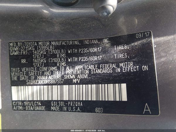 2017 TOYOTA SIENNA XLE 8 PASSENGER