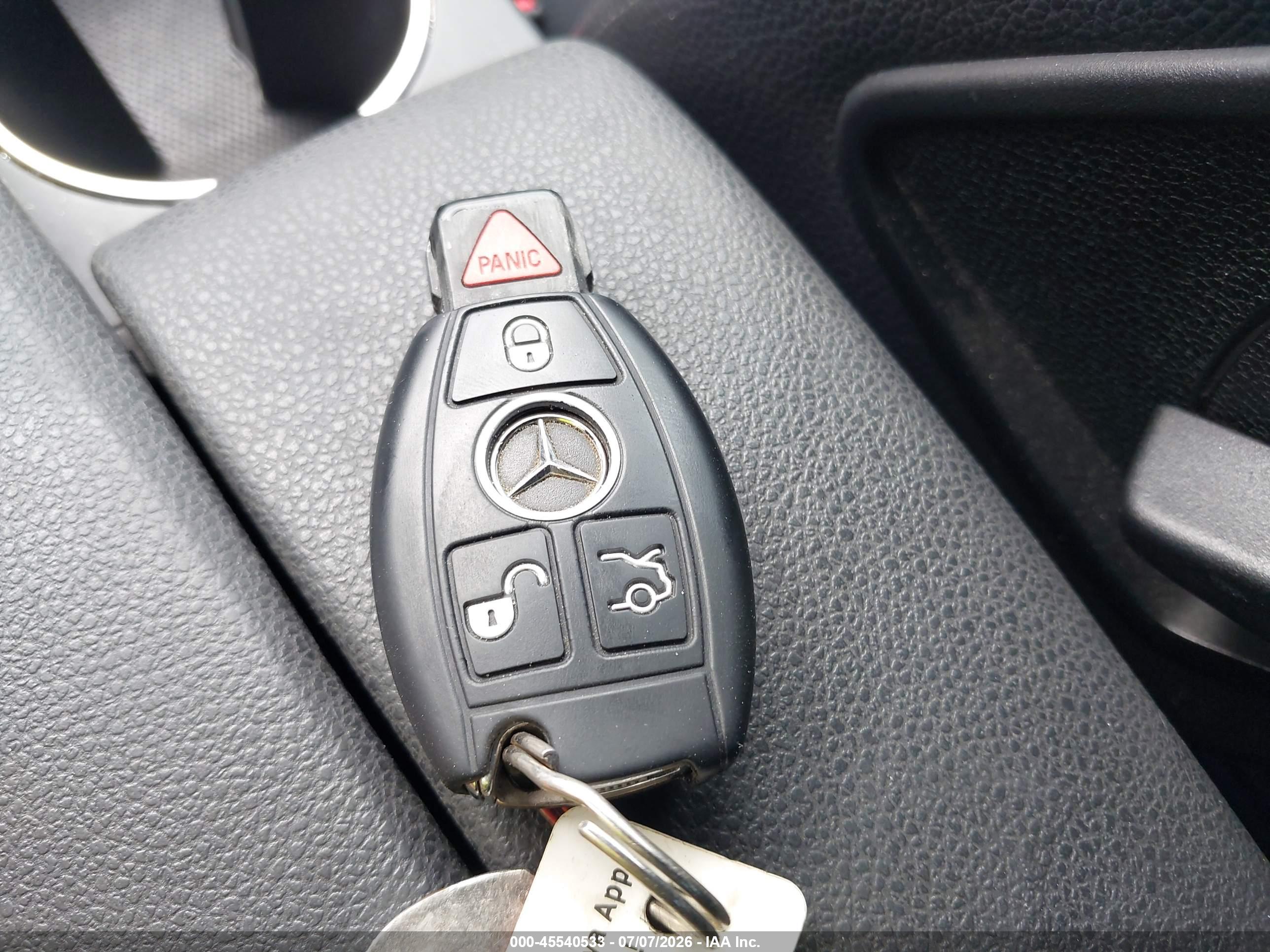 2014 MERCEDES-BENZ C 250 SPORT