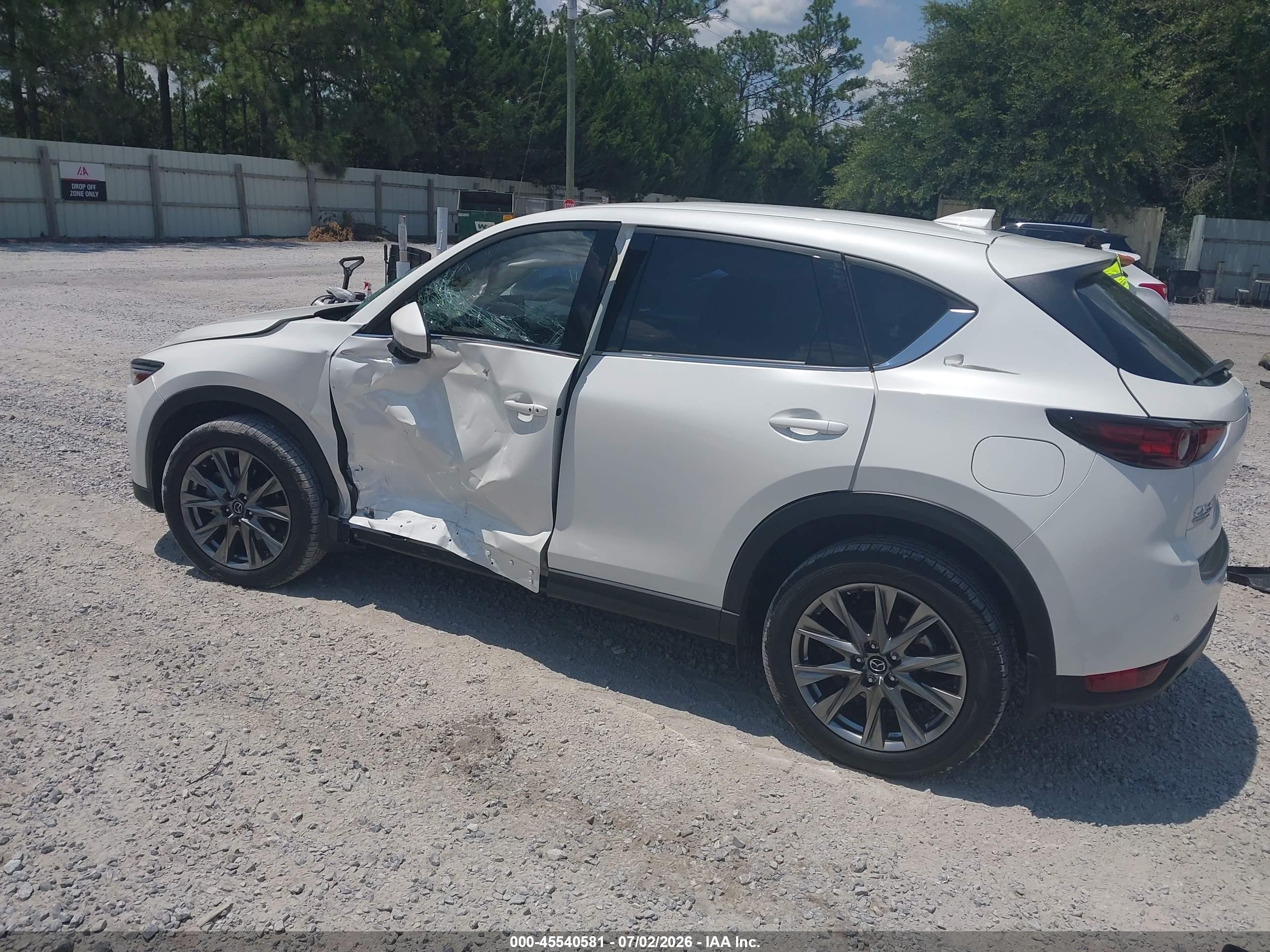 2021 MAZDA CX-5 SIGNATURE