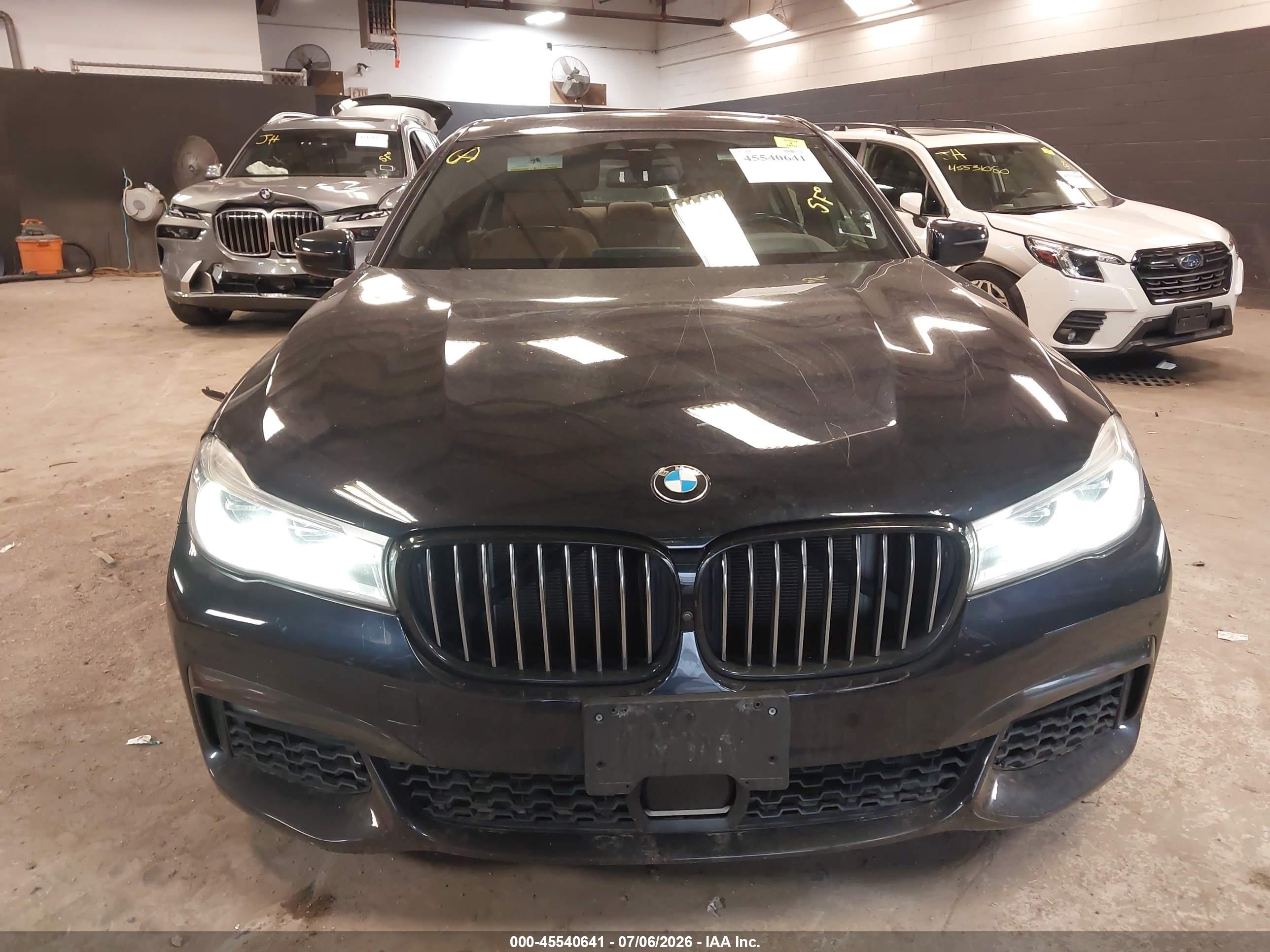 2019 BMW 750I