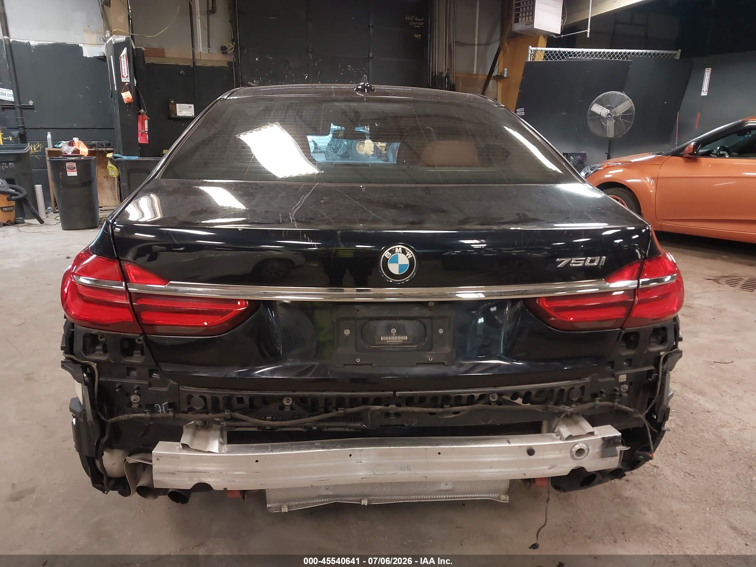 2019 BMW 750I