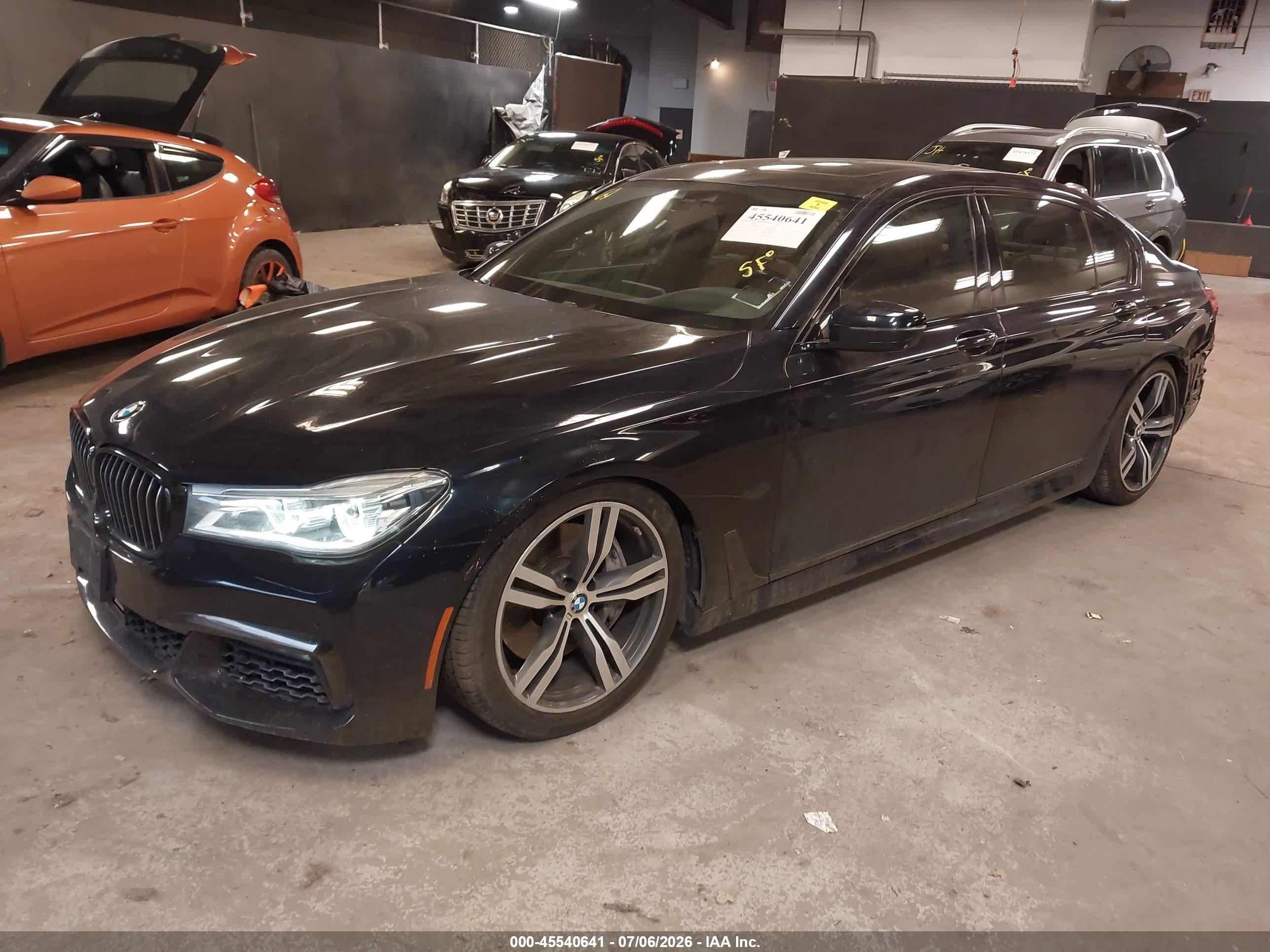 2019 BMW 750I
