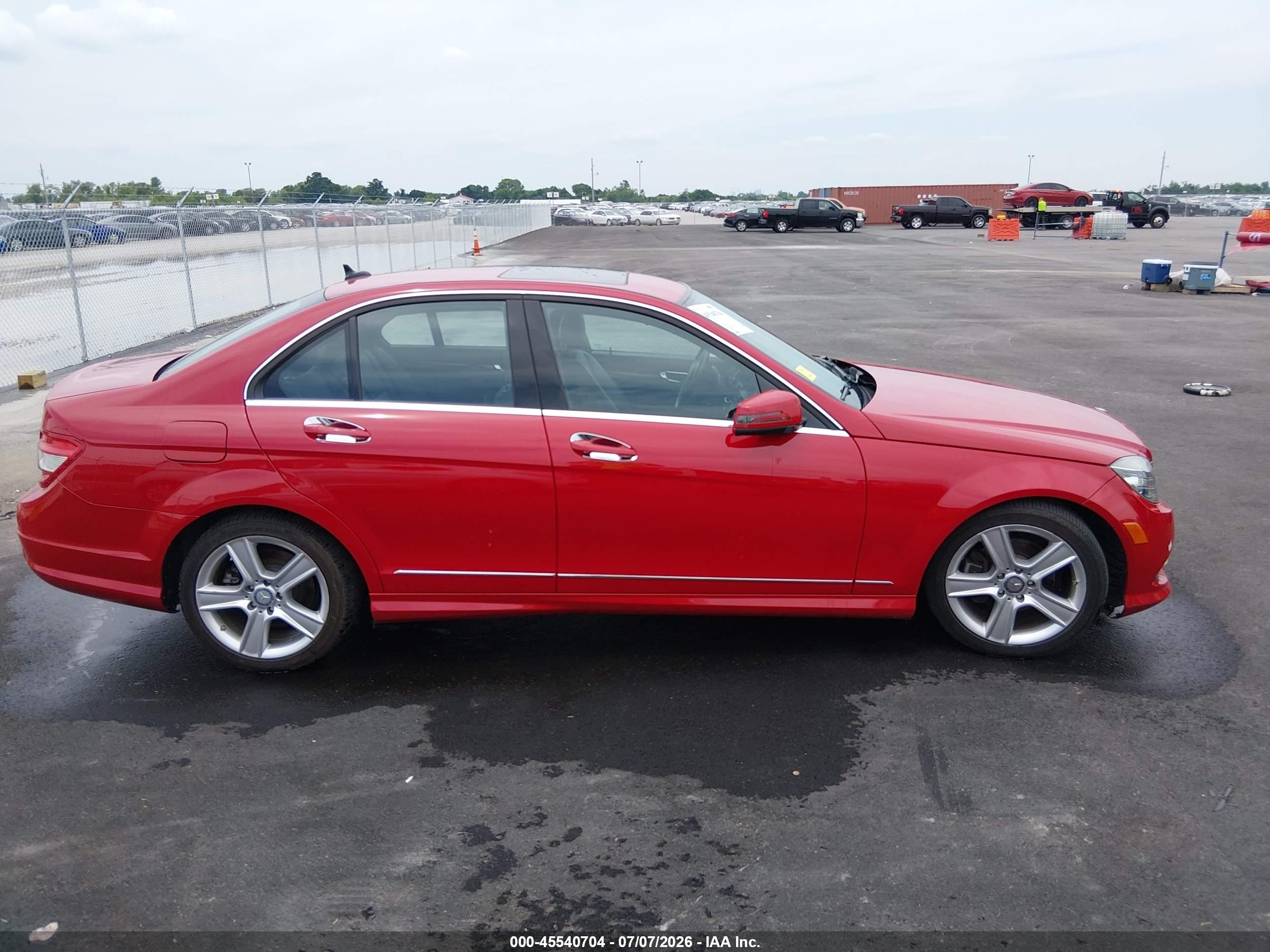 2011 MERCEDES-BENZ C 300 C300 4-MATIC