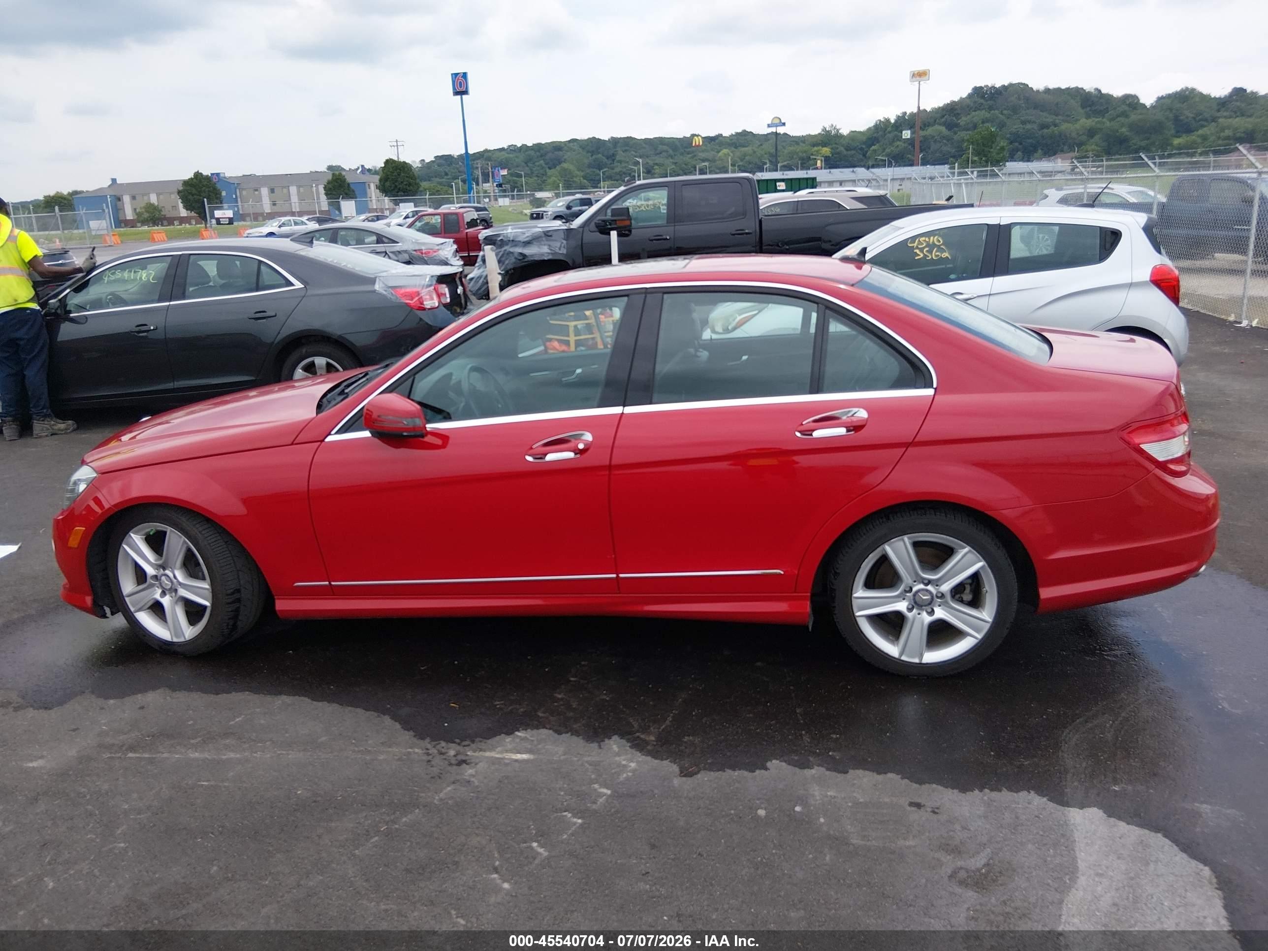 2011 MERCEDES-BENZ C 300 C300 4-MATIC