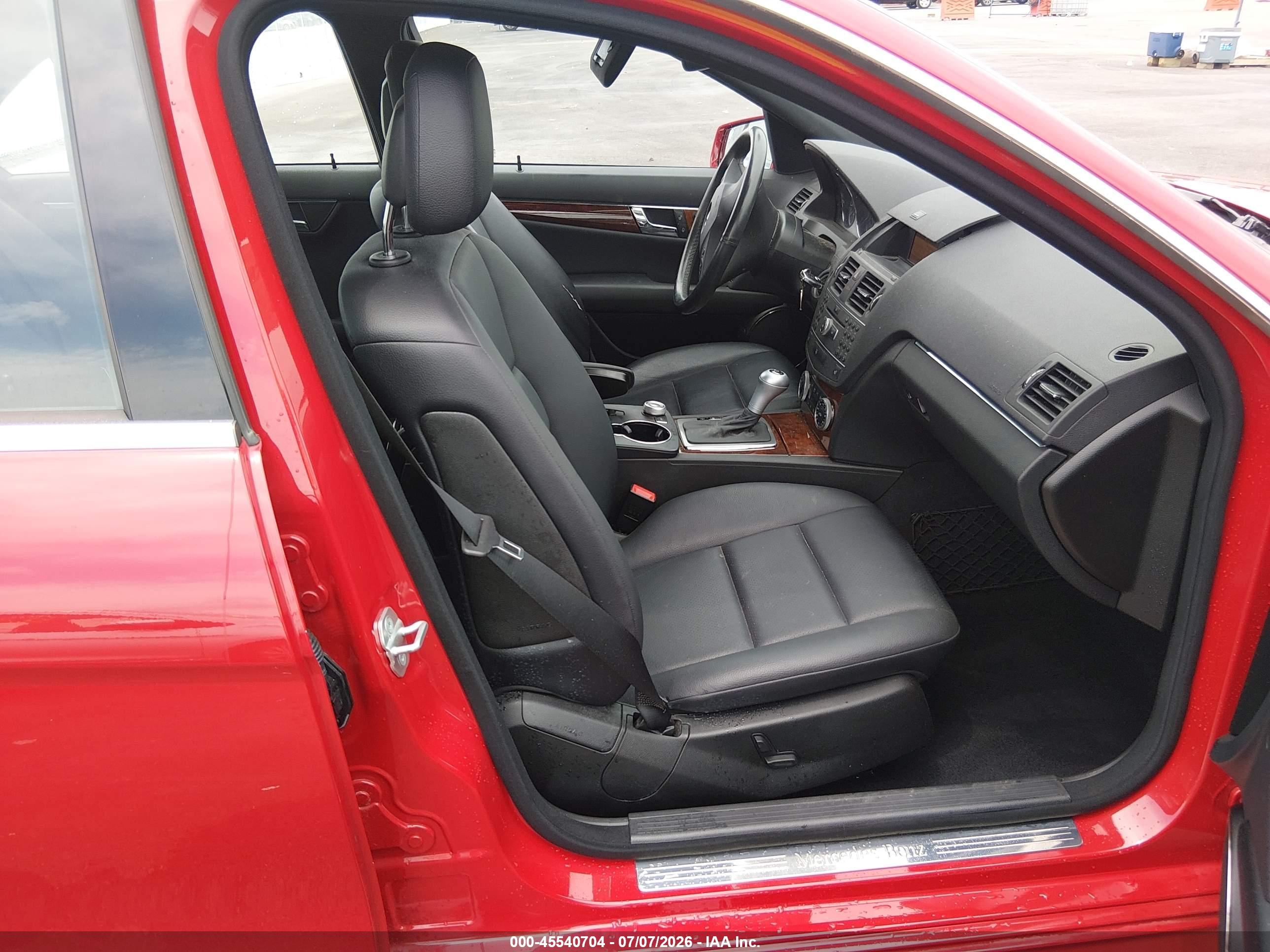 2011 MERCEDES-BENZ C 300 C300 4-MATIC